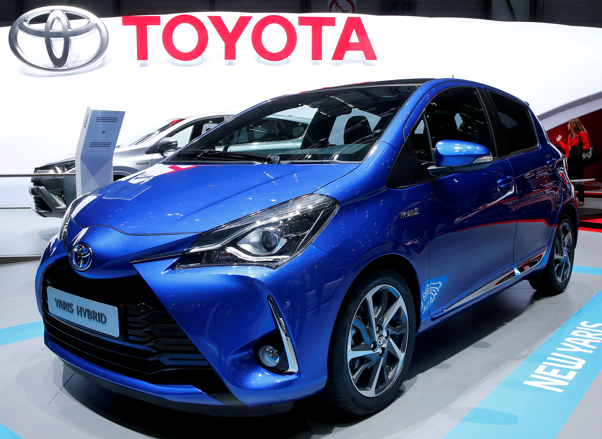 Toyota may wait to see the outcome of Brexit negotiations before committing to UK investment