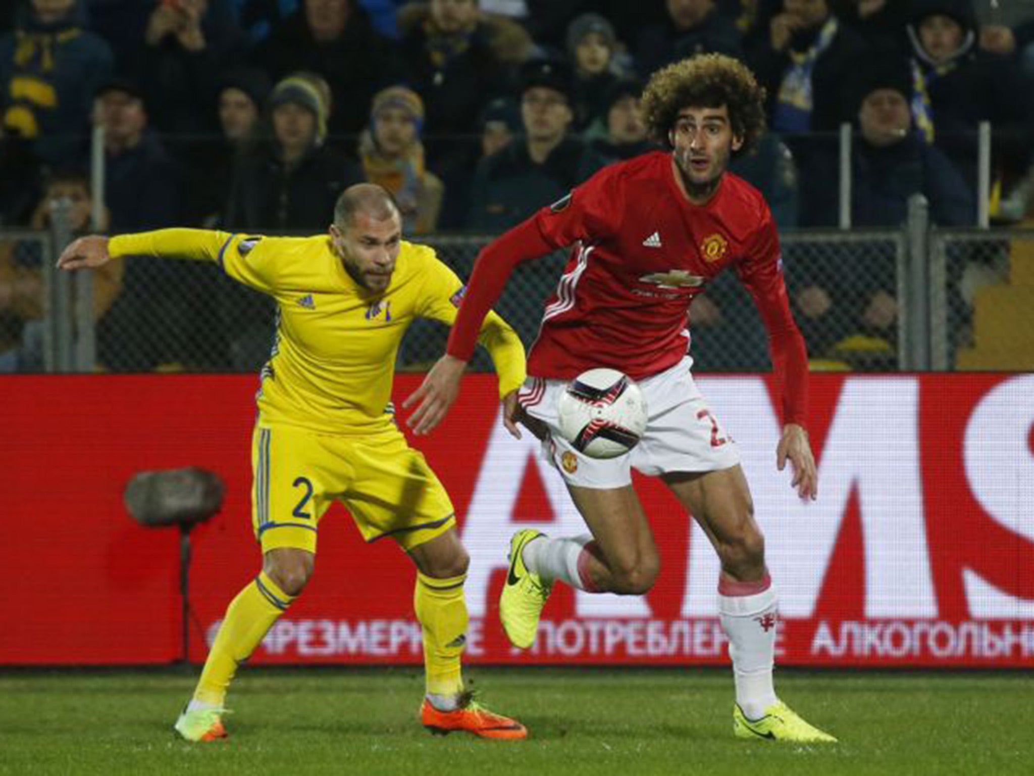 The conditions suited Marouane Fellaini, United's midfield battering ram