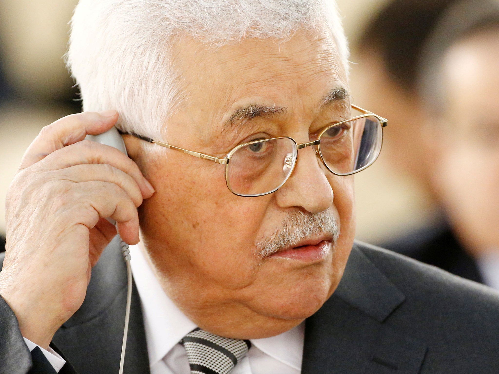 Palestinian President Mahmoud Abbas will visit the White House 'soon'