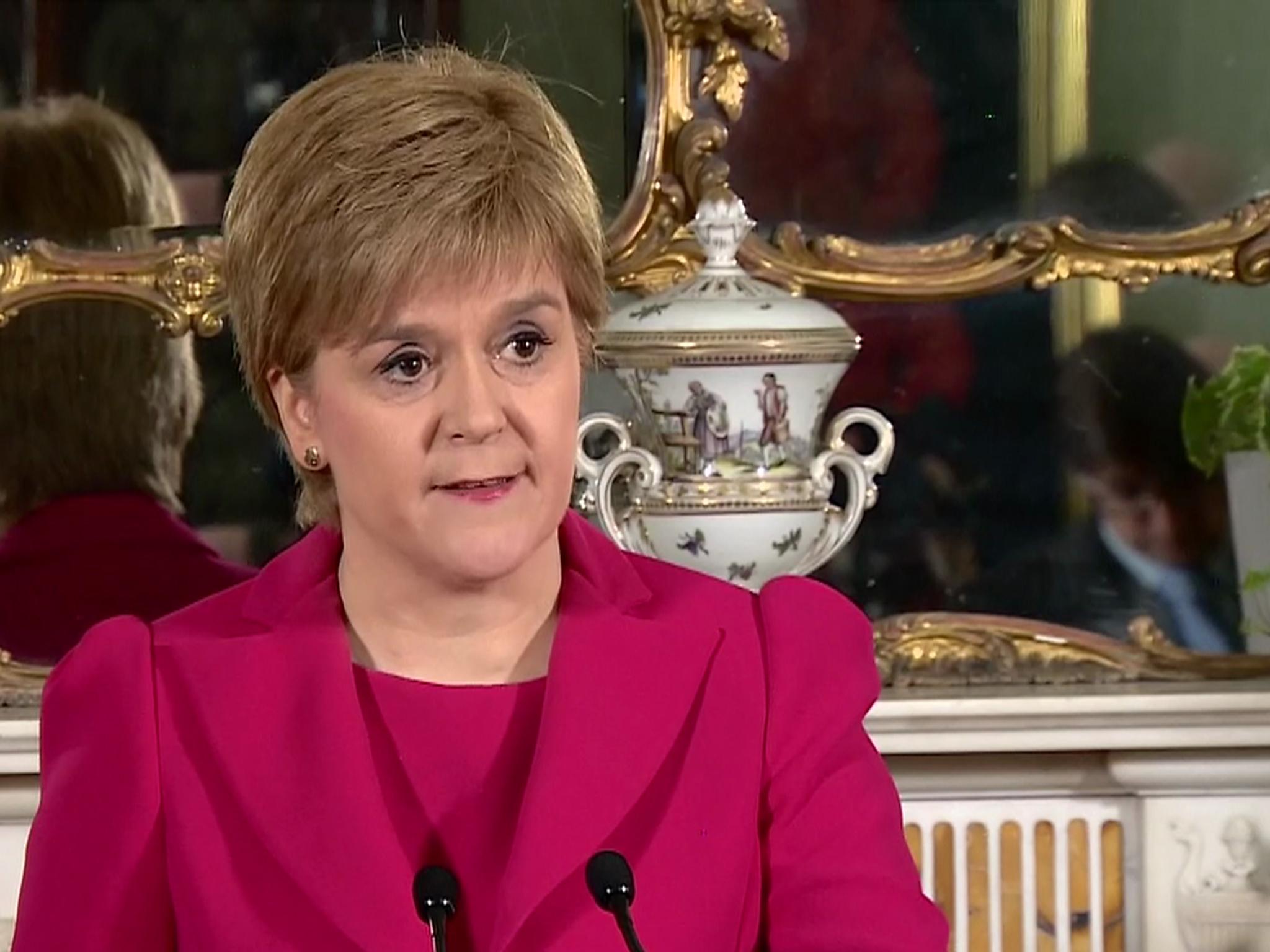 Nicola Sturgeon announced that she intends to push forward with indyref2