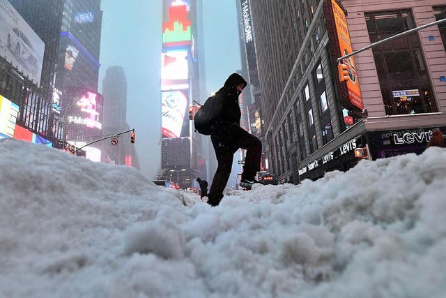 Snow, freezing rain, and ice bring the northeast corridor to a halt