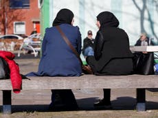 Muslim woman banned from wearing headscarf in court