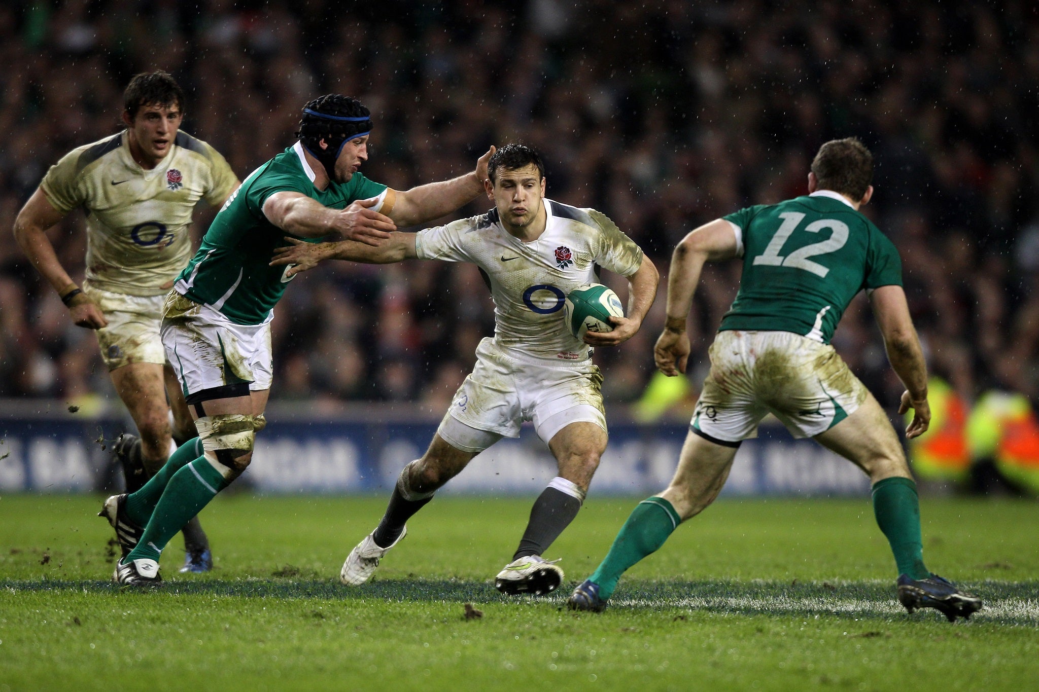England are wary of the danger Ireland pose as they look to clinch the Grand Slam in similar circumstances to 2011