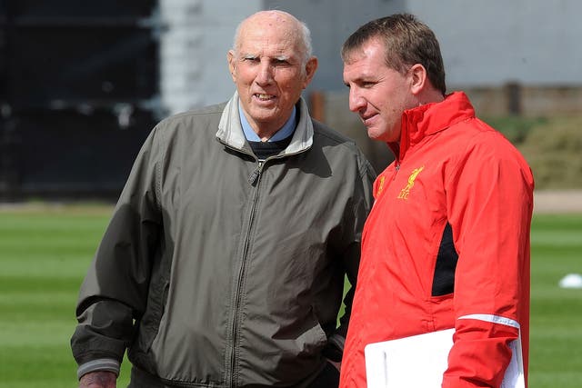 A number of past and present Liverpool players have paid tribute to the late Ronnie Moran