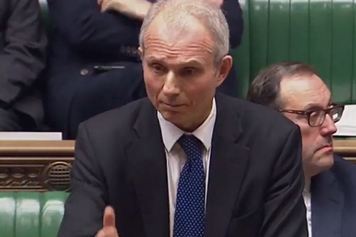 Follow the latest political news live