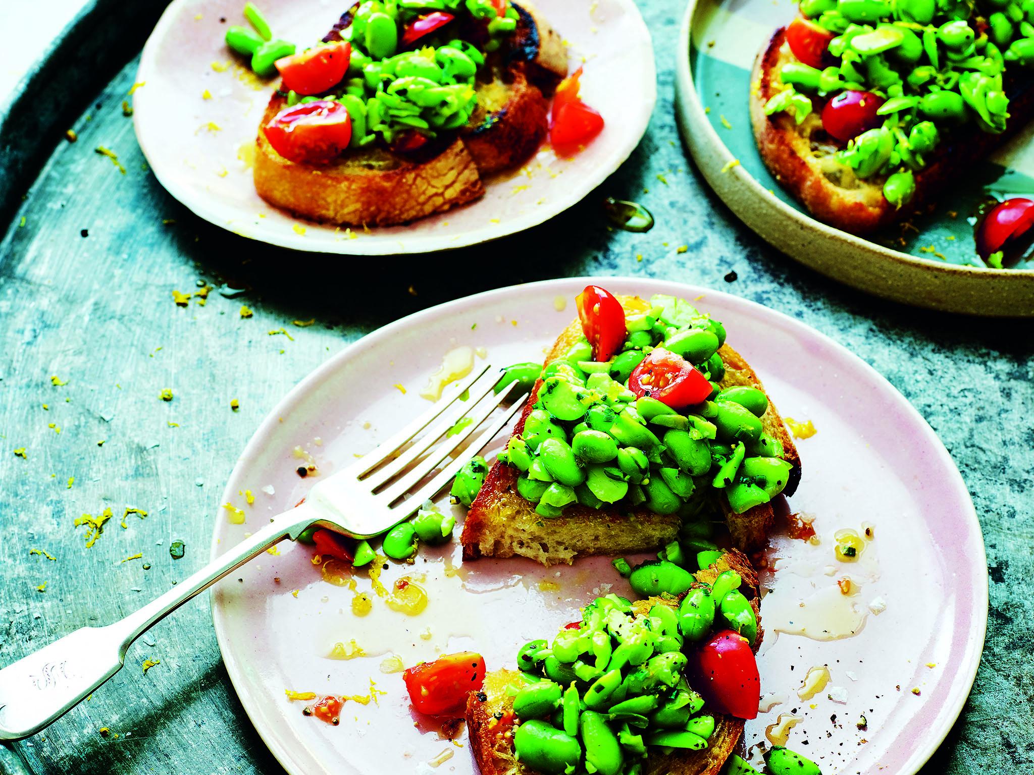 Edamame beans on toast with lemon and chives