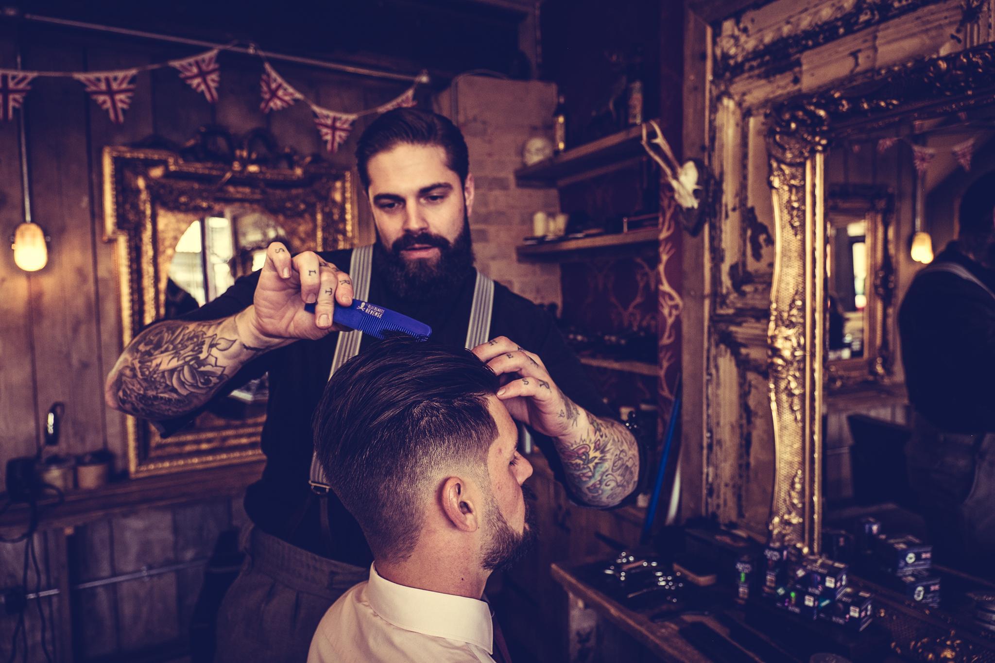 Hairdresser turns barbershop into safe space for men to discuss mental health - The Independent