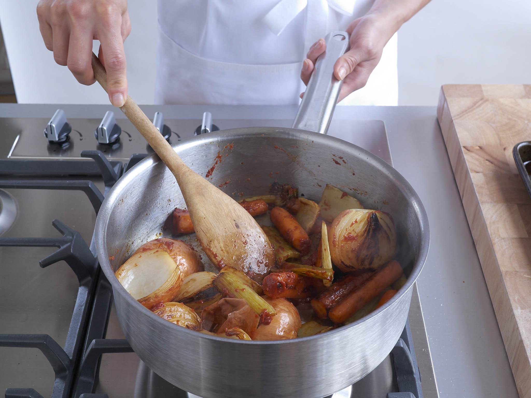 4. Caramelising the tomato purée