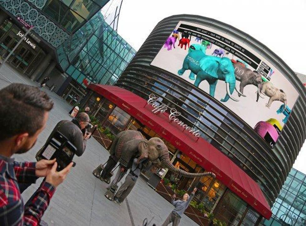 March for Giants on the big screen at Westfield is joined by Oona the elephant