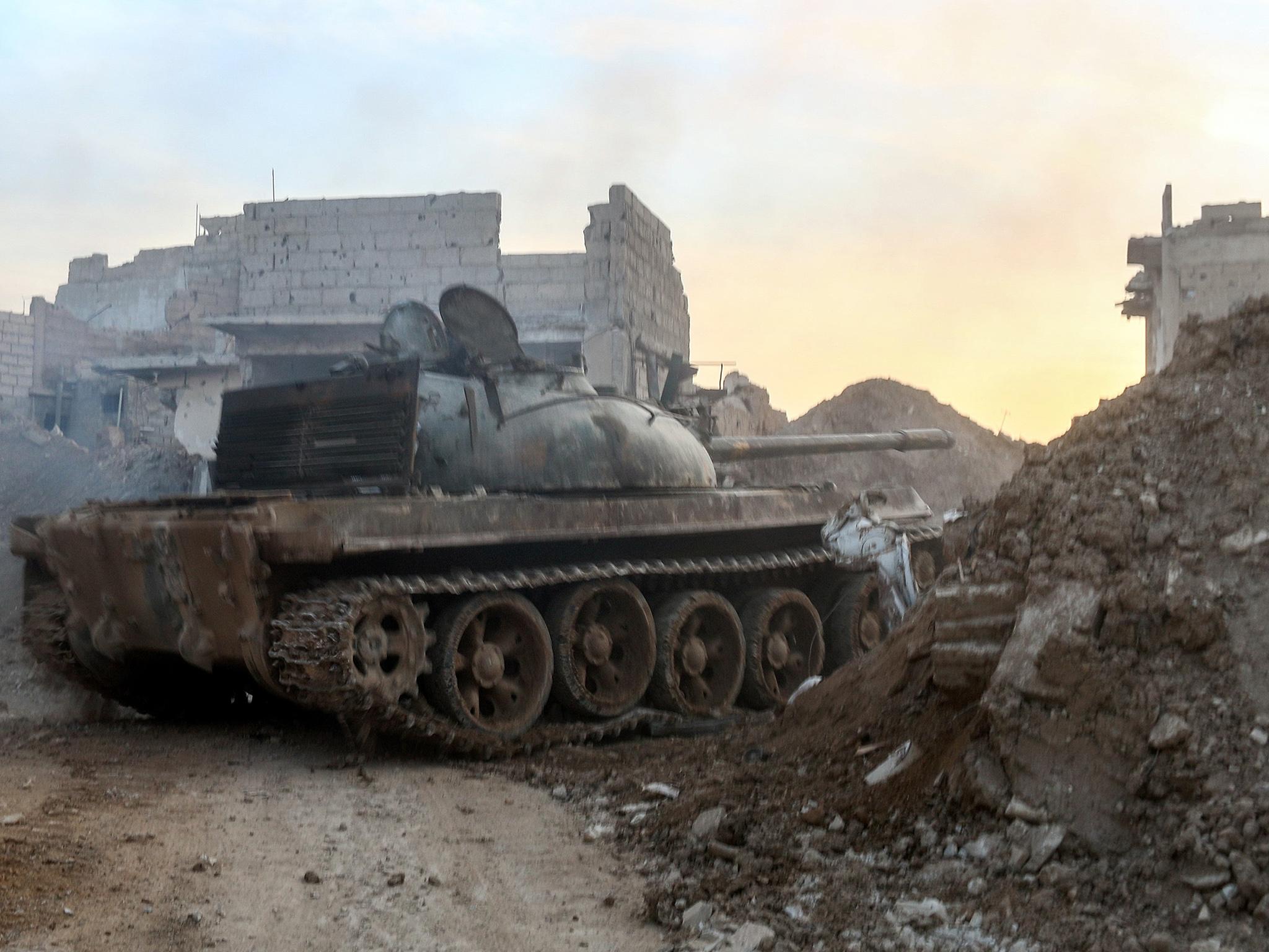 syria battles tanks