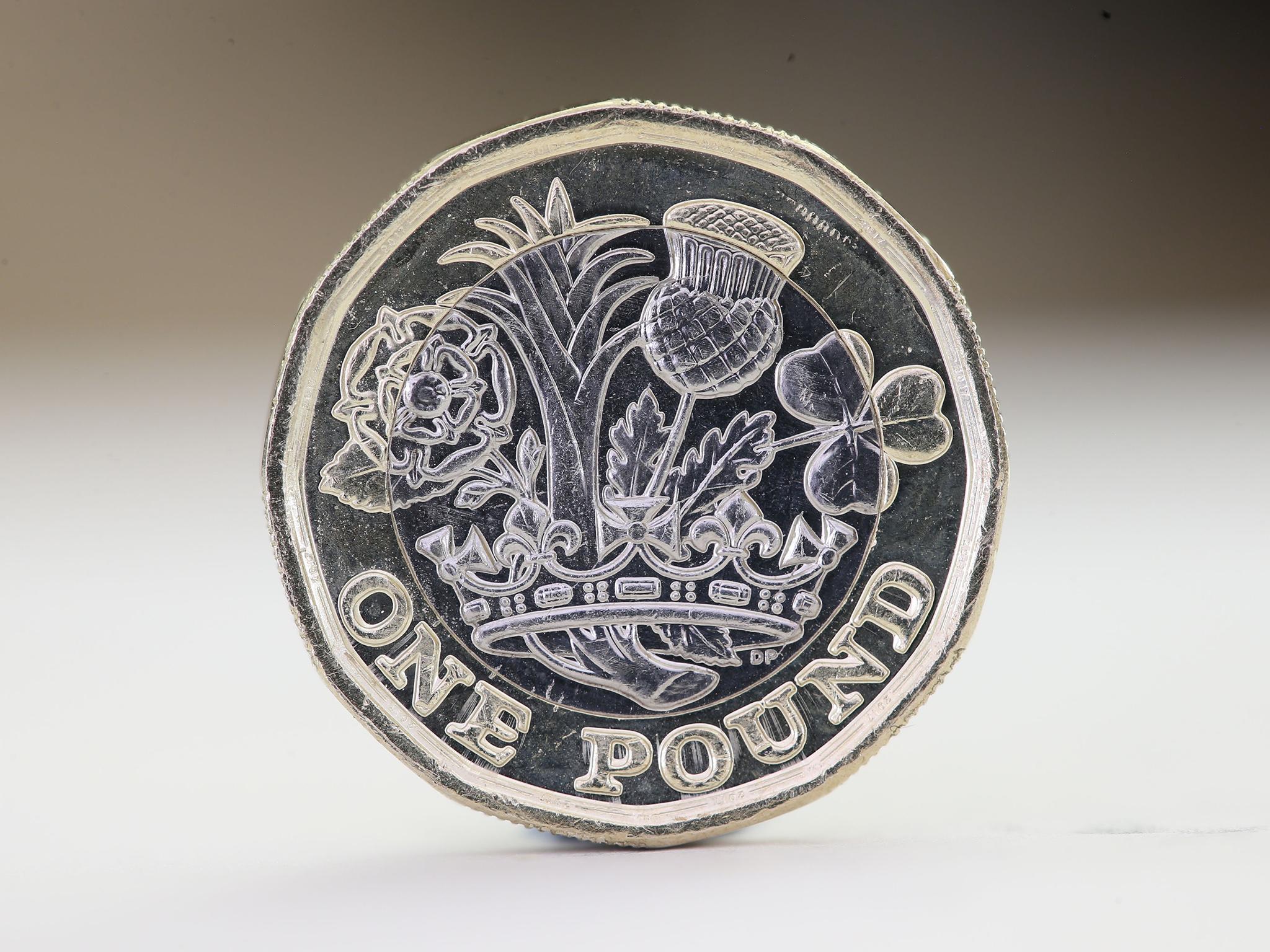 New 1 coin The 12 sided one pound comes in to circulation and