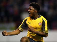 Arsenal striker Akpom set to snub England for Nigeria