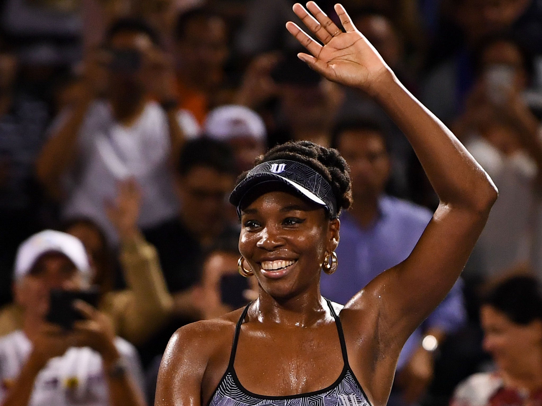 Venus Williams celebrates beating Angelique Kerber in the Miami Open quarter-finals