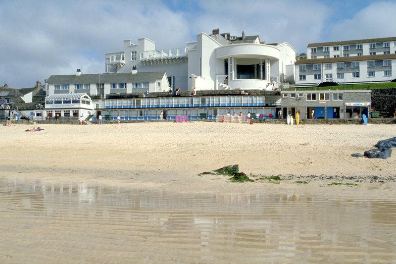 Tate St Ives reopens this year after major renovations (Tate Gallery)