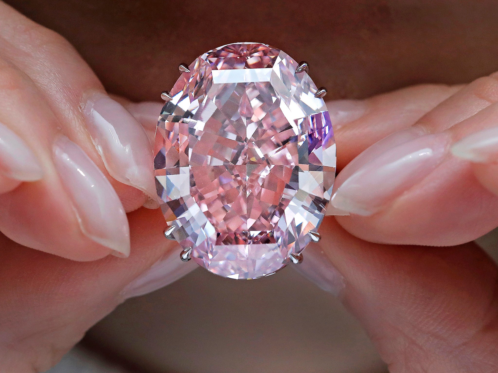 Rare pink diamond smashes auction records