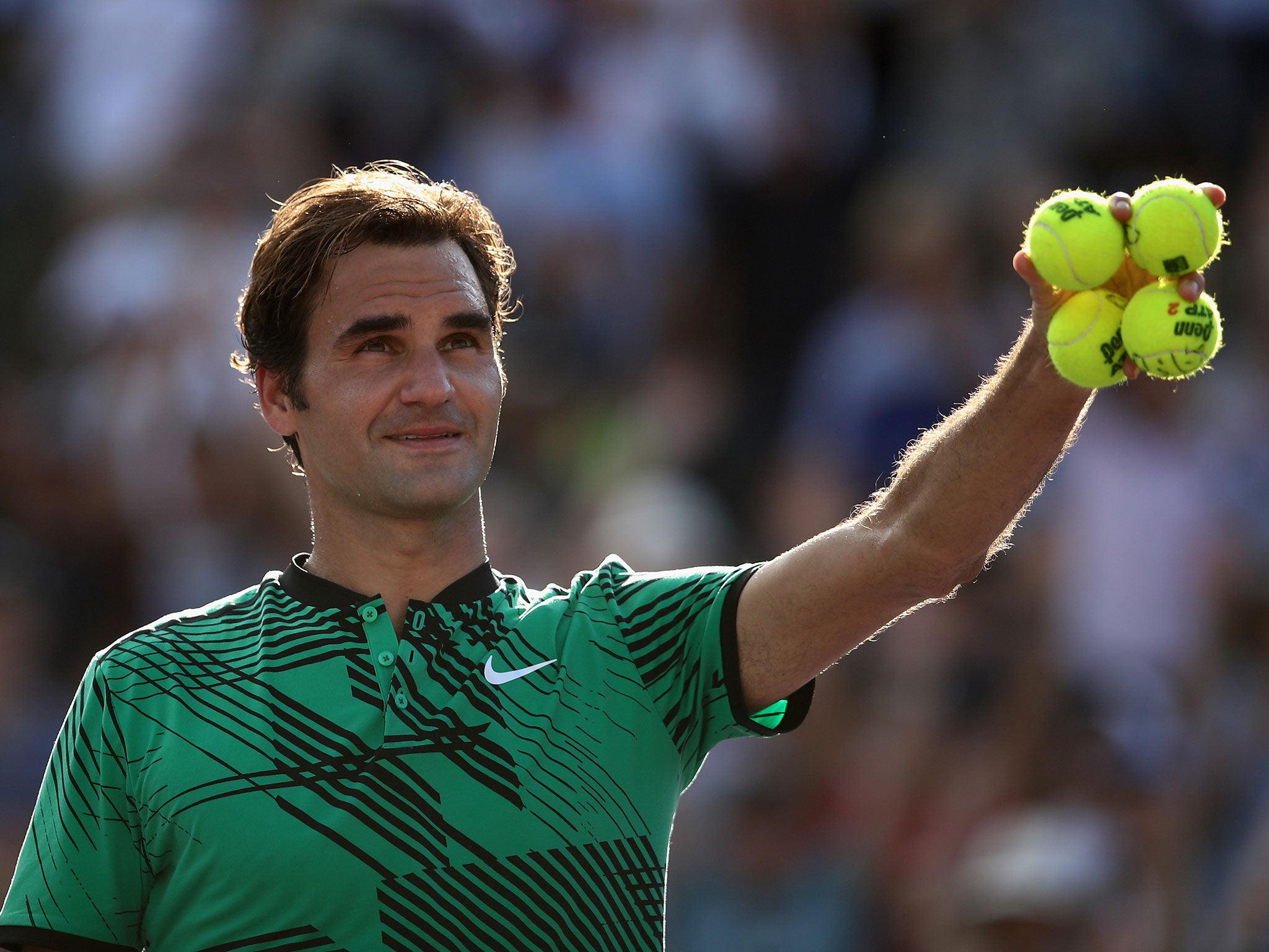 Roger Federer beat Tomas Berdych to reach the Miami Open semi-finals