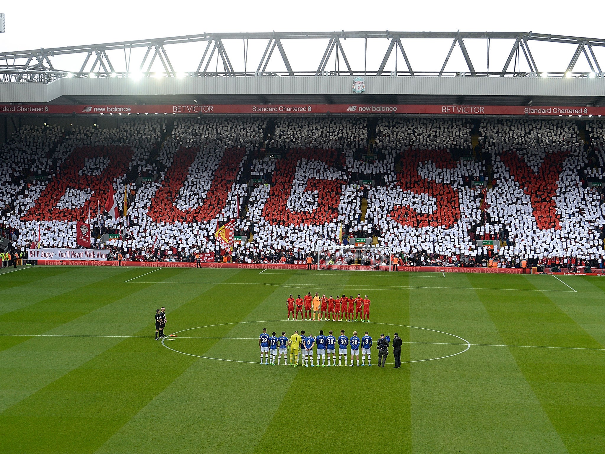 The two clubs paid tribute to Ronnie Moran before kick-off