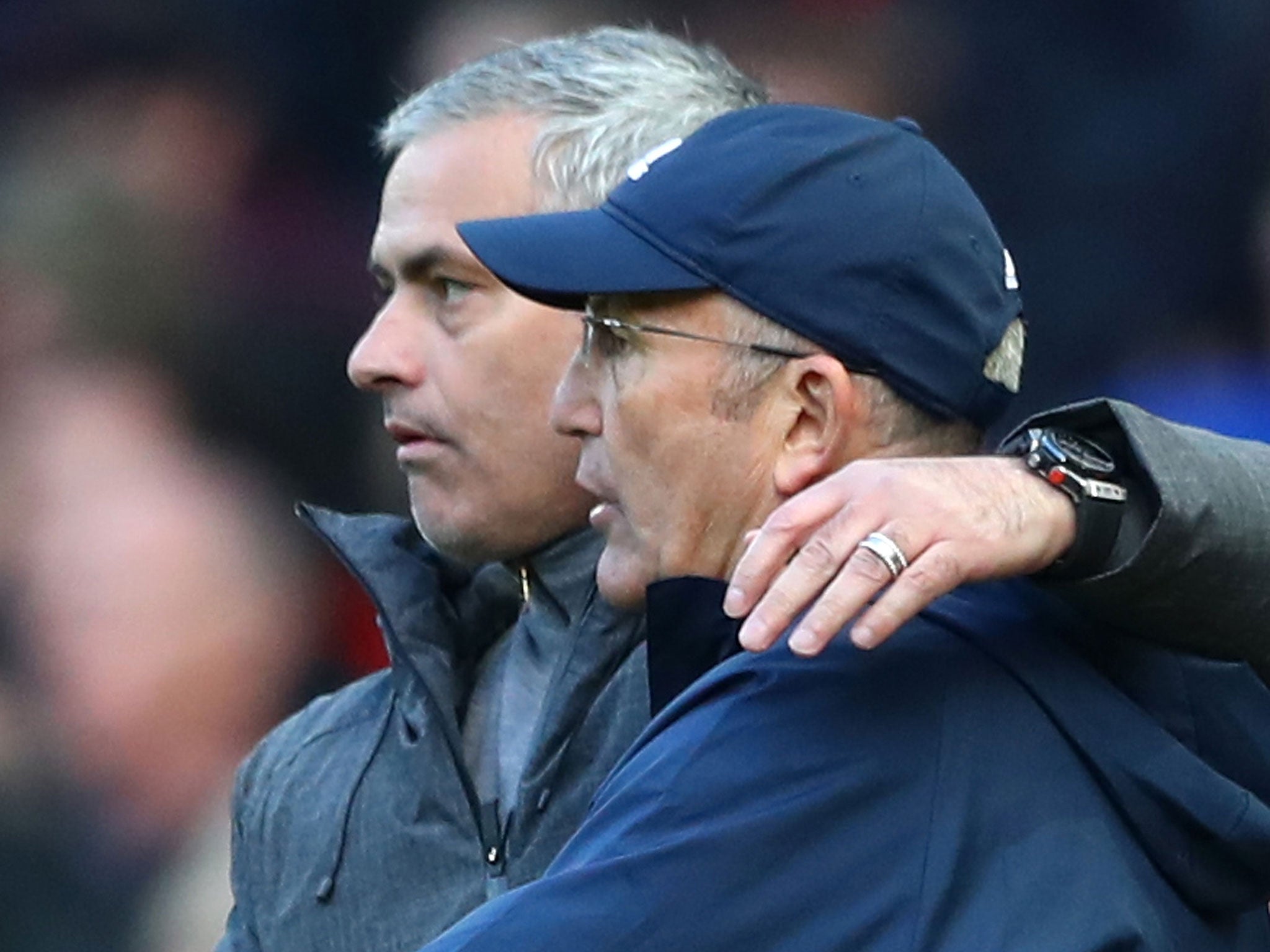 Mourinho embraces West Brom manager Tony Pulis