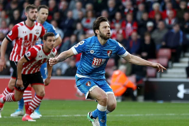 Arter skied a late spot-kick, the third that Bournemouth have missed in succession