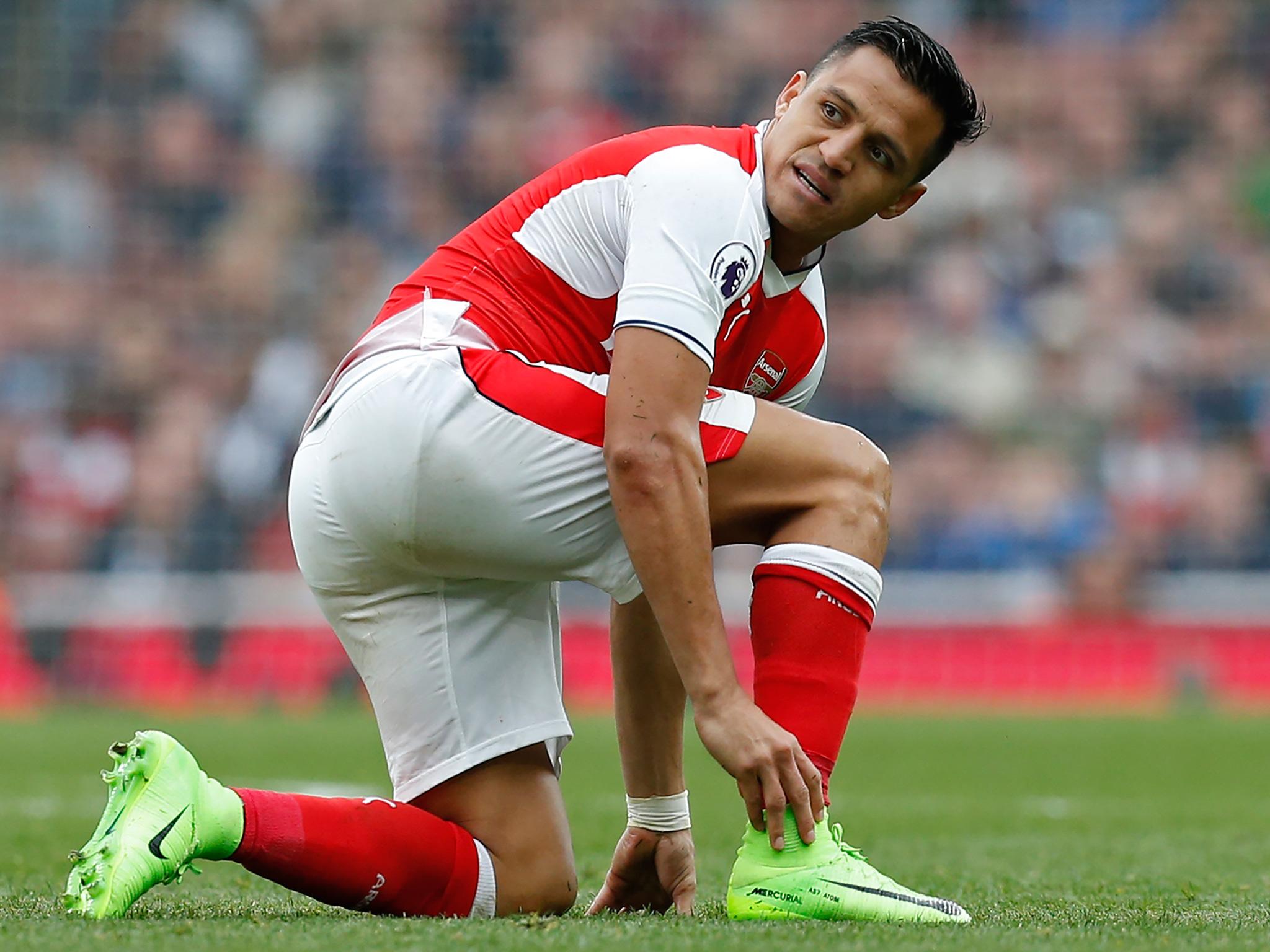 Alexis Sanchez is yet to commit his future to Arsenal