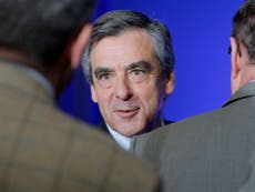 Fillon threatens Hollande with inquiry over interference scandal