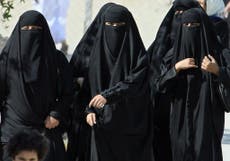 Saudi women in silent walking protest over right to drive in Kingdom