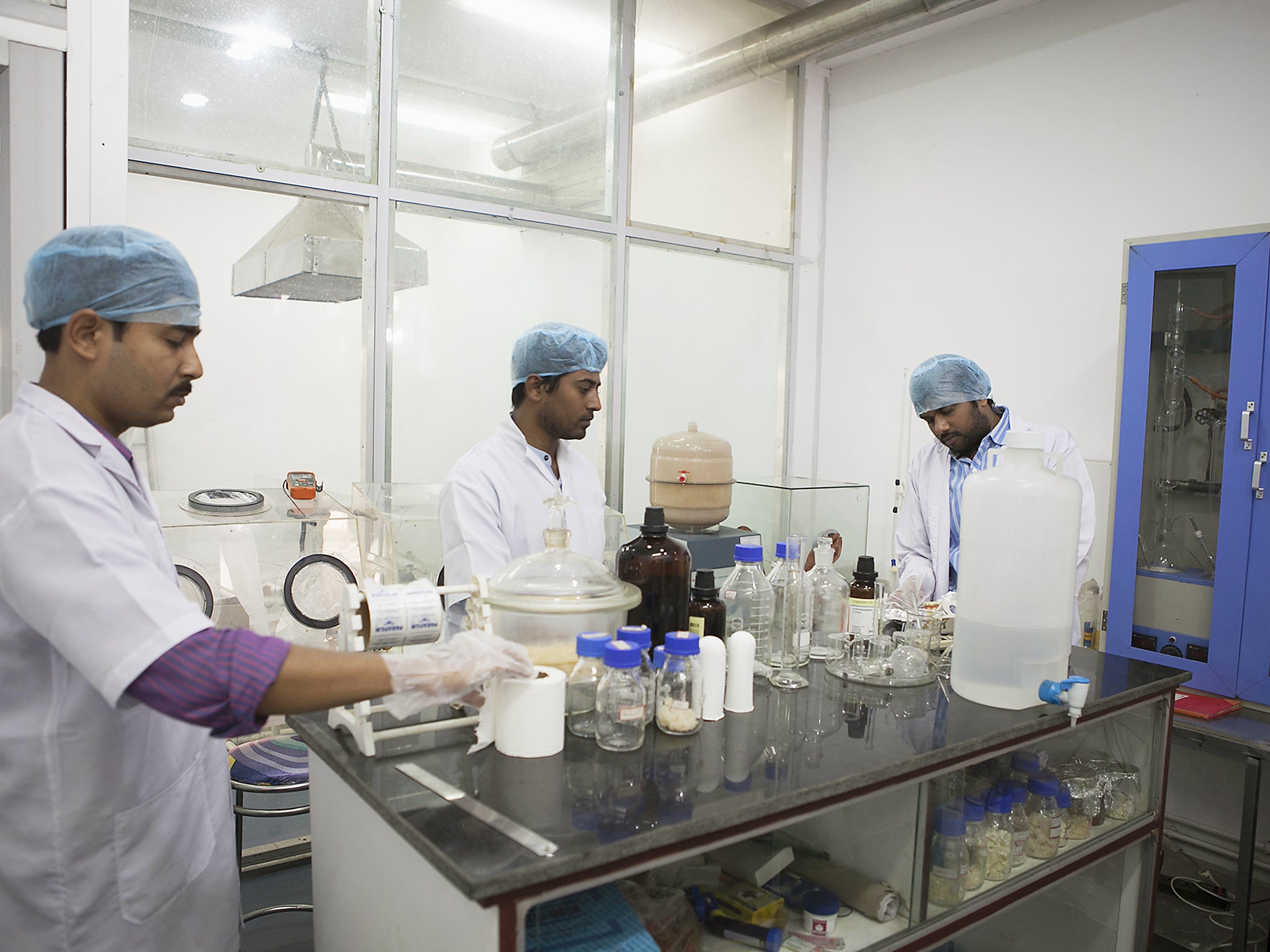 &#13;
Research assistants work at the Risug laboratory at the Indian Institute of Technology in Kharagpur &#13;