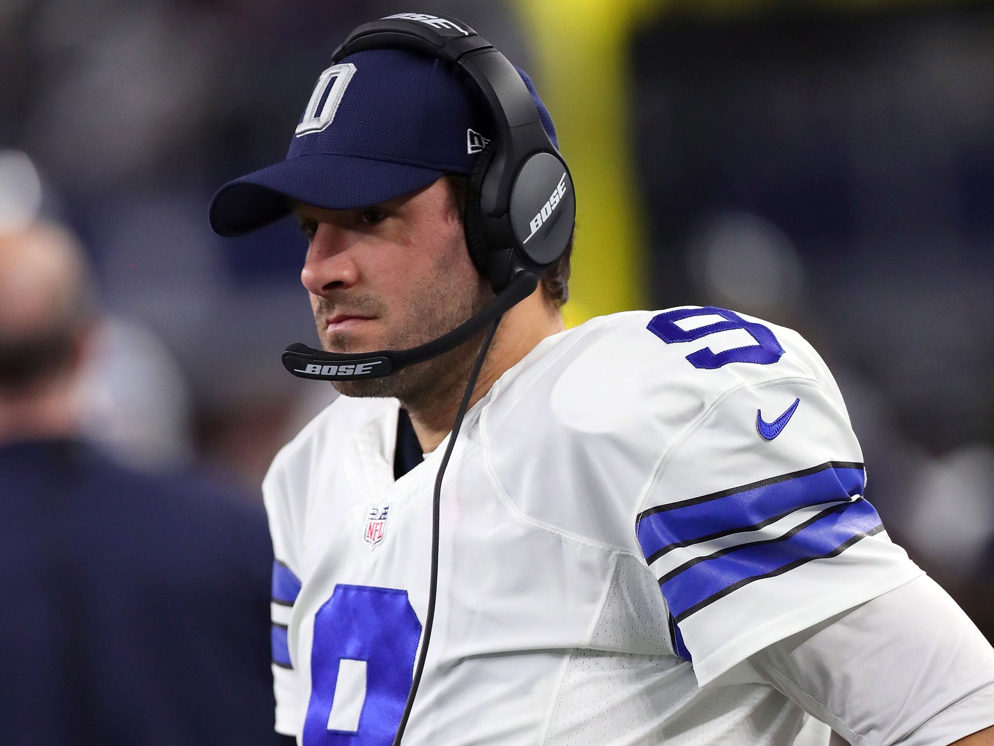 Cowboys QB steps down gracefully, to make way for Tony Romo - NBC