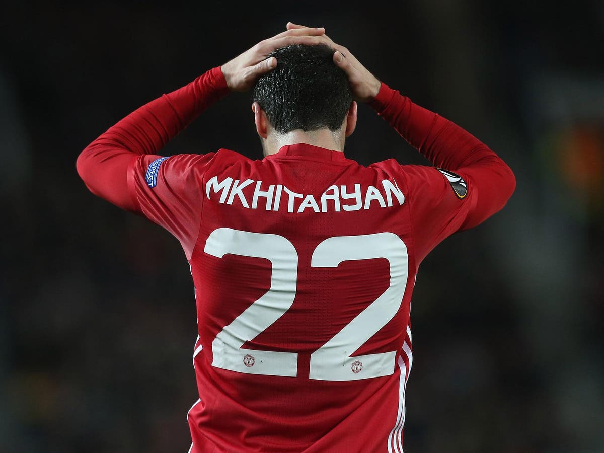 Mkhitaryan to wear number 22 in Manchester United 