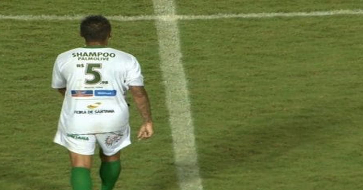 Brazilian football team use shirt numbers to advertise local