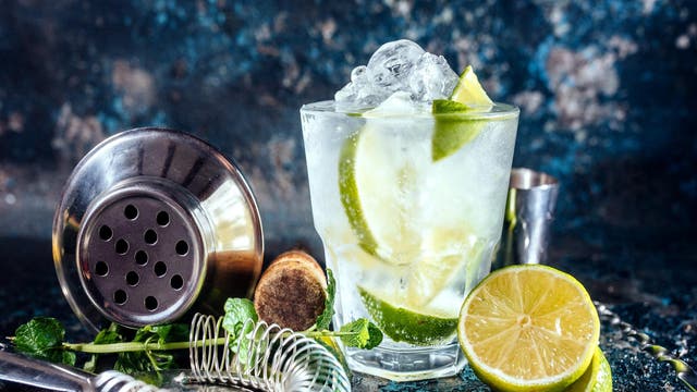 Diet The Nine Alcoholic Drinks To Avoid If You Want To Lose Weight And What You Should Order Instead The Independent Diet The Nine Alcoholic Drinks To Avoid If You Want To Lose Weight And What You Should Order Instead The Independent