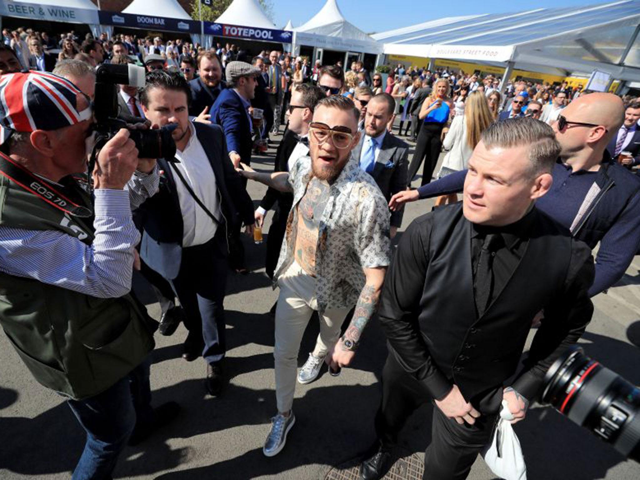 Grand National 2017: UFC star Conor McGregor wows racegoers at Aintree with  spectacular entrance, The Independent