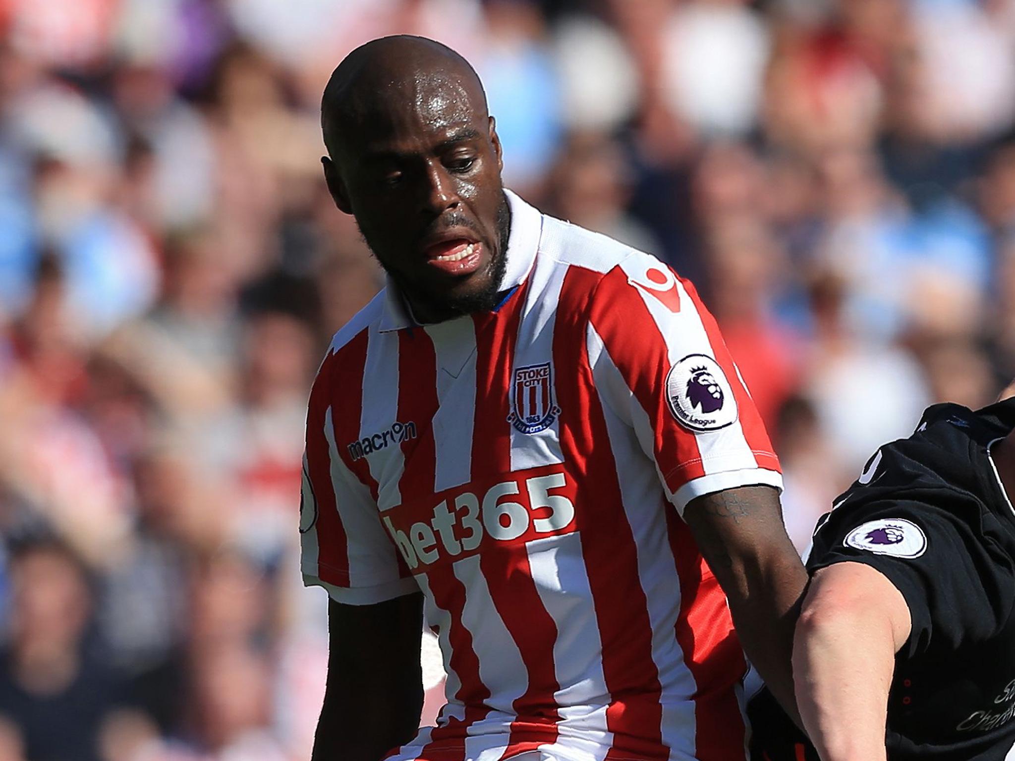 Too easily let Firmino slip for Liverpool’s second after a long ball over the top.