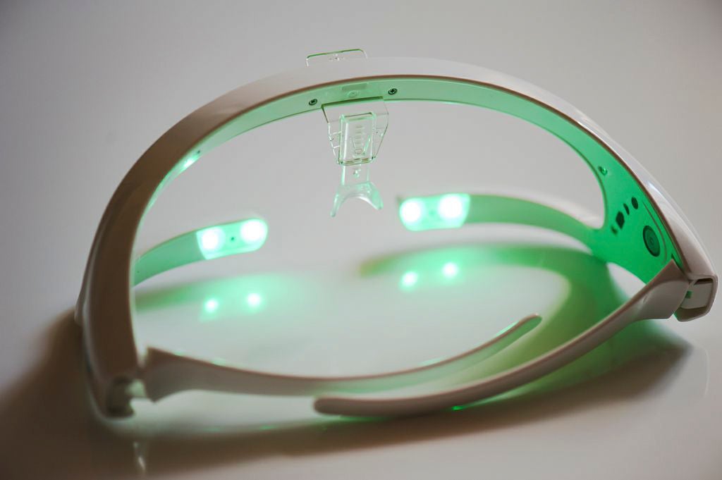 The Re-Timer, a pair of goggles fitted with tiny green-blue lights that shine back into your eyes, and aims to reset your body’s clock