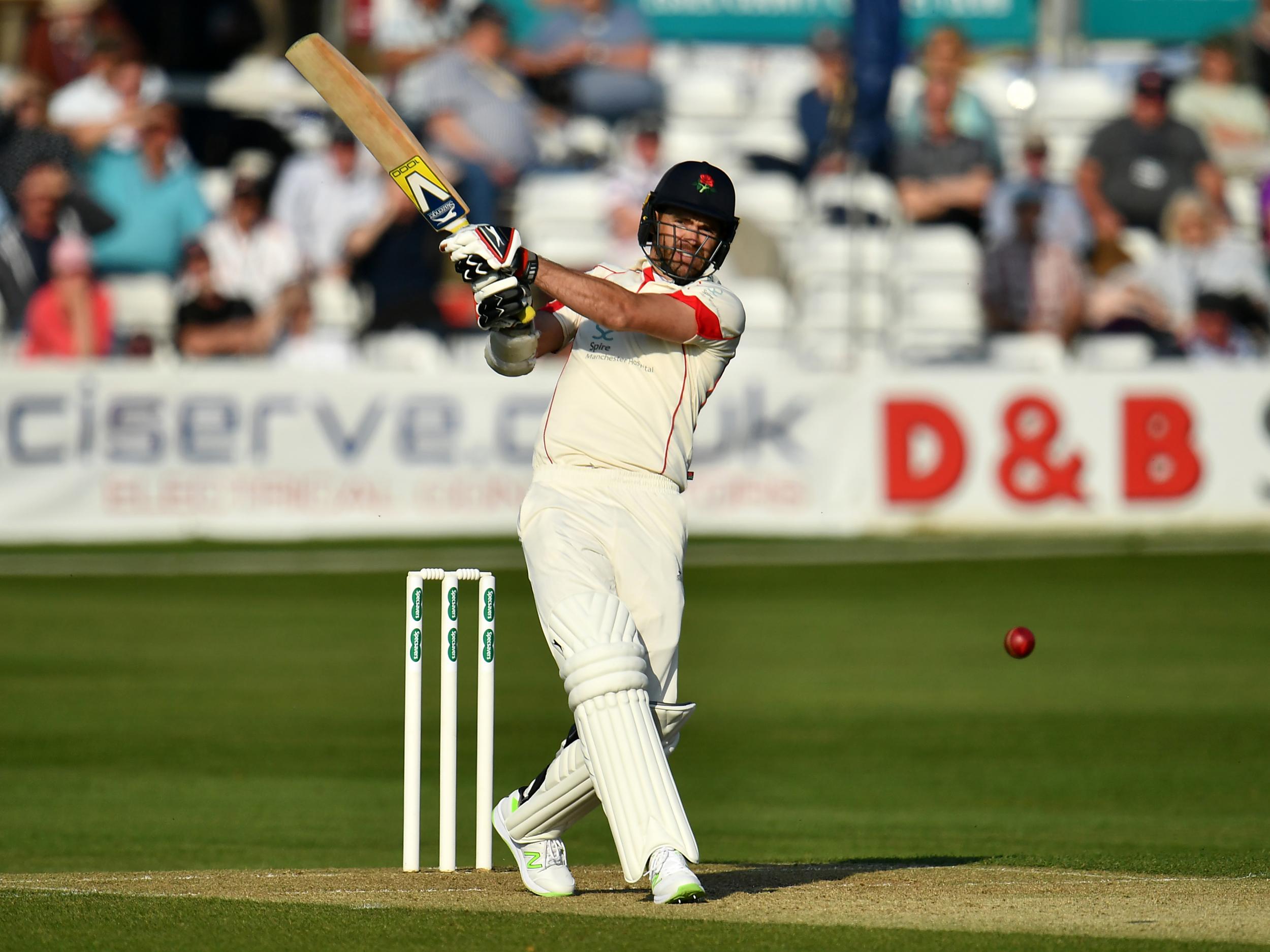 Anderson was delighted to reach the end of Lancashire's opening match without any shoulder pain