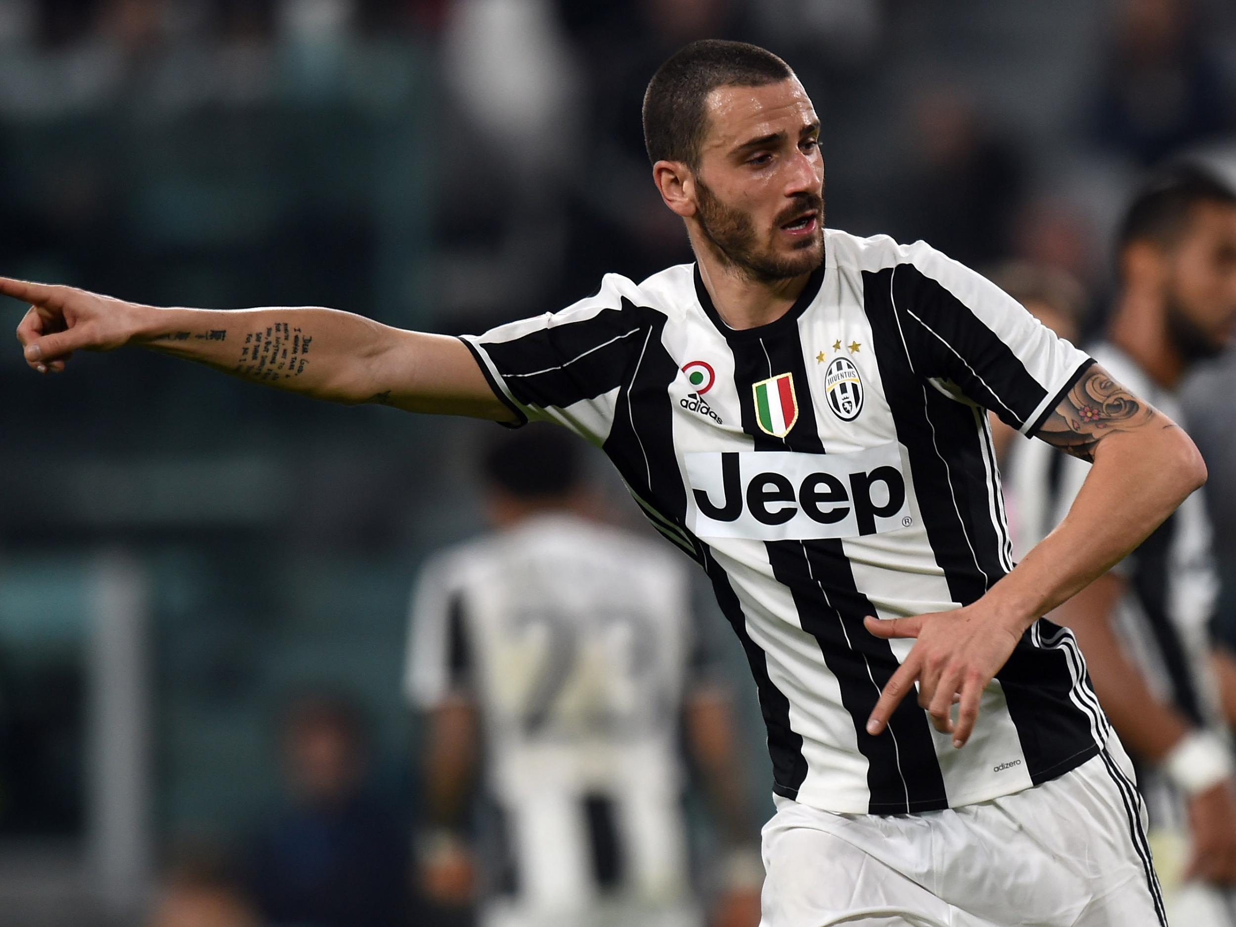 &#13;
Leo Bonucci would instantly become the best defender in the PL if he moved to England &#13;