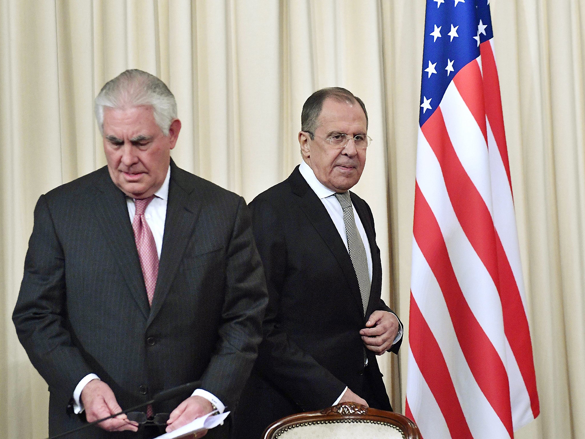 Lavrov (R) is in Washington to meet with US Secretary of State Rex Tillerson