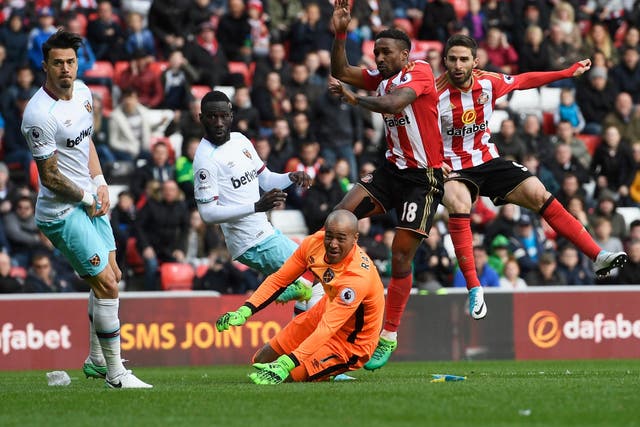 Borini strikes a late equaliser for Sunderland