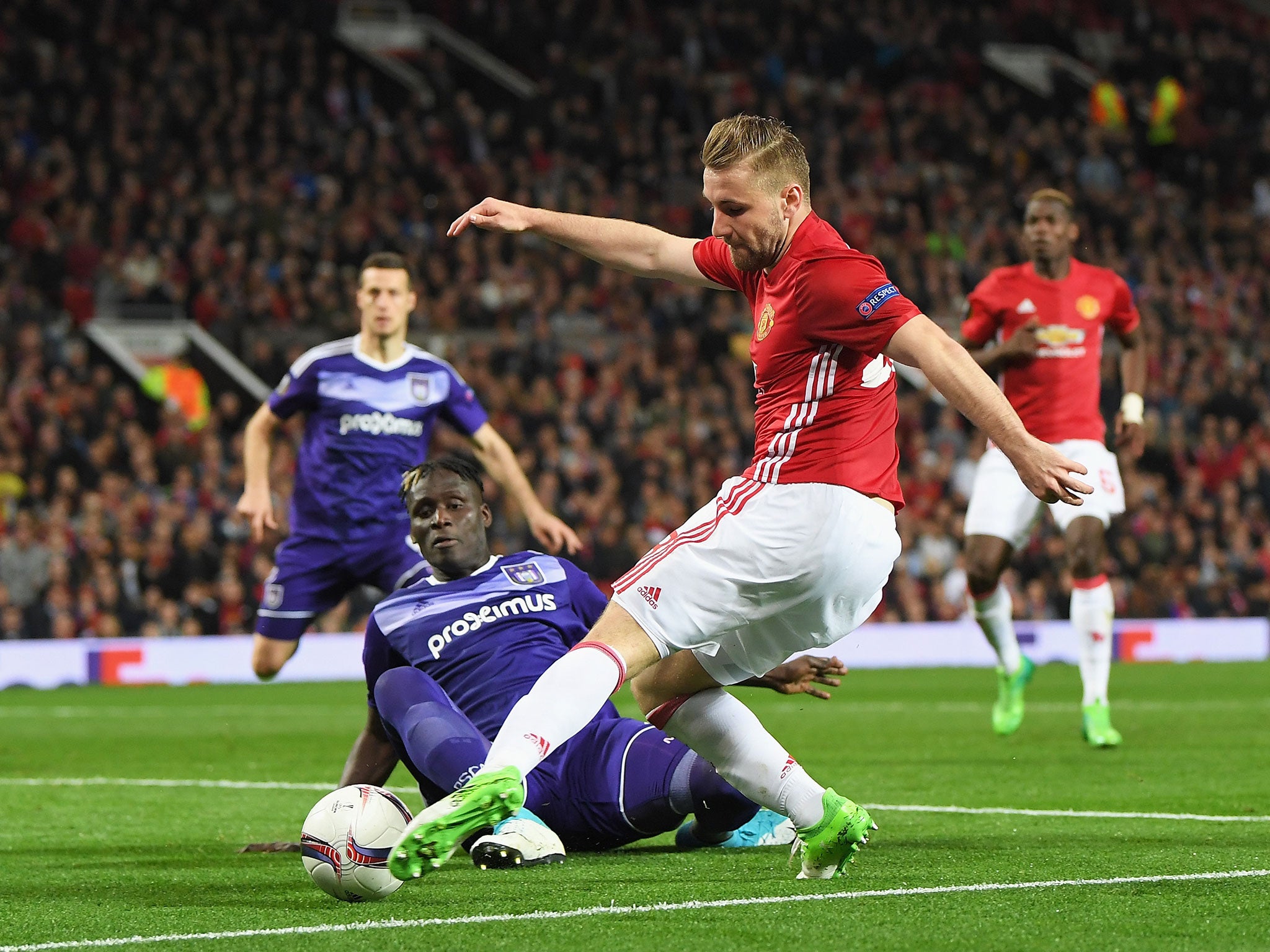 Shaw in action for United