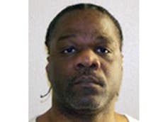 Arkansas executes prisoner four minutes before warrant due to expire