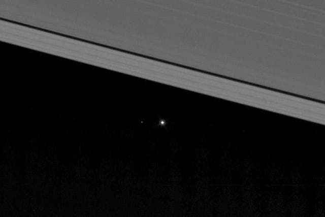 Earth snapped by the Cassini probe from within Saturn's rings