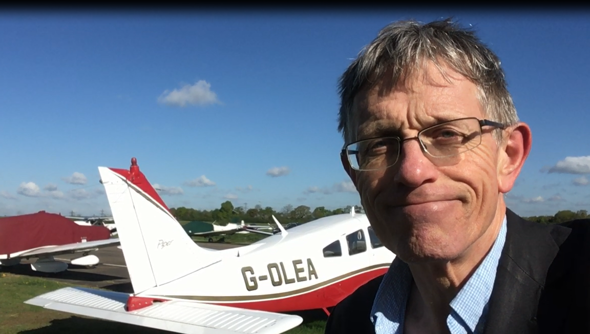 2017: plane sailing for Simon at Elstree airfield