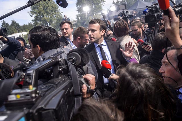 French presidential election candidate Emmanuel Macron has found a way to tap into the populist wave. Why can't British Remainers find their own alternative?