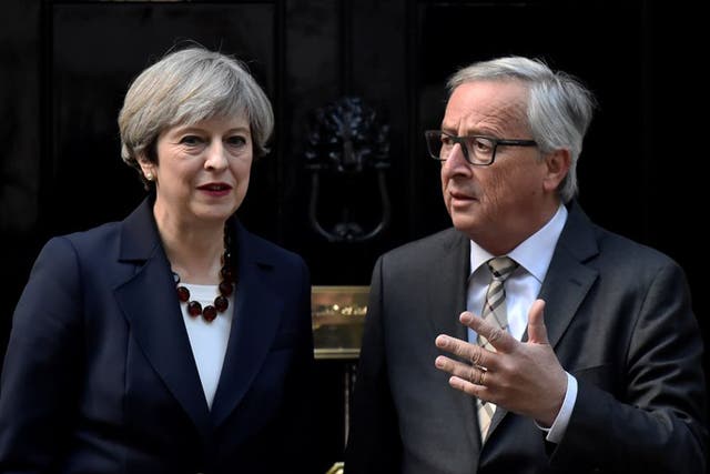 Theresa May welcomes Jean-Claude Juncker to Downing Street