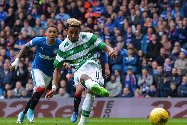 Scott Sinclair rolls home Celtic's first from the spot
