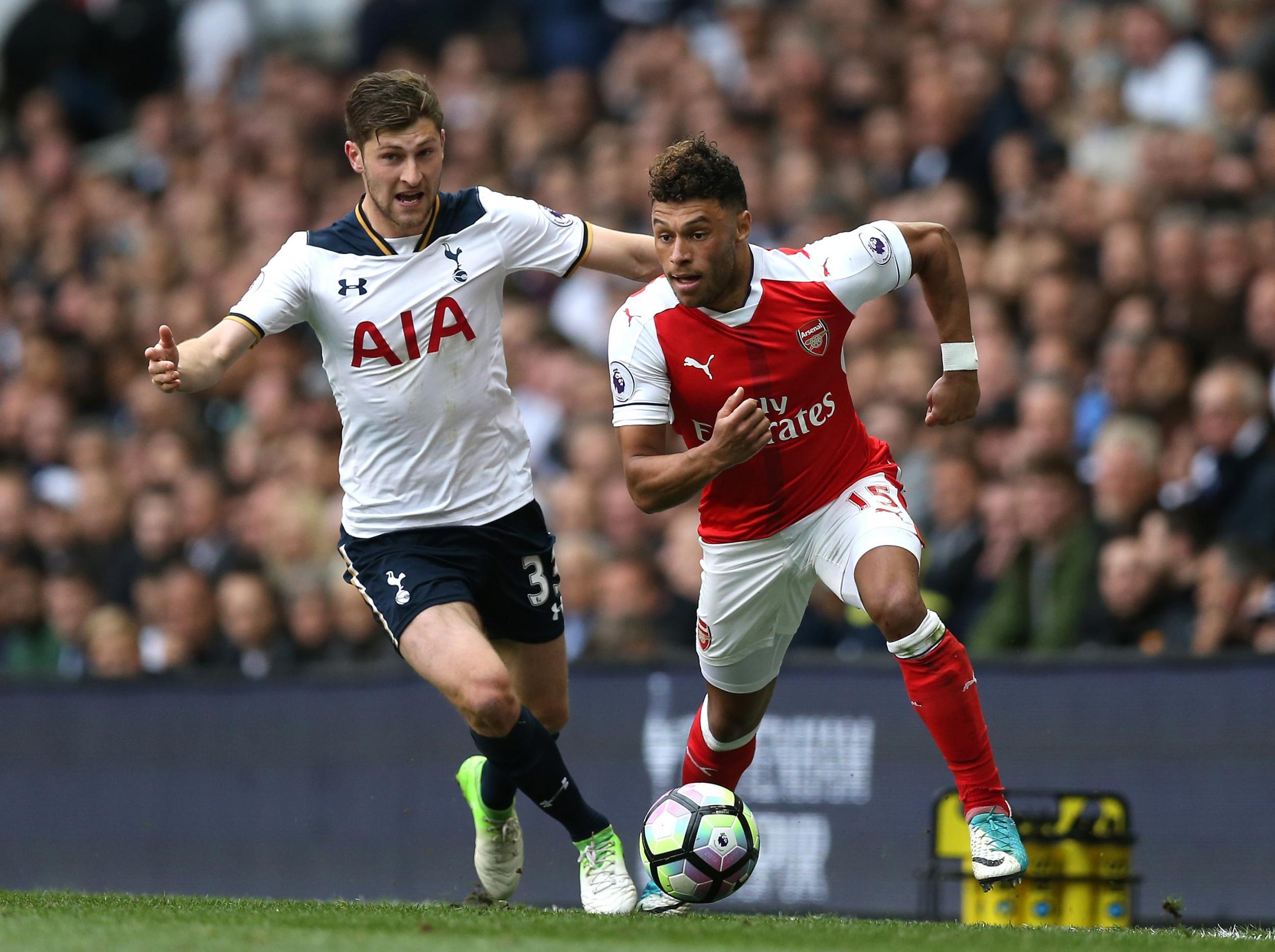 Oxlade-Chamberlain in action against Spurs(Getty)