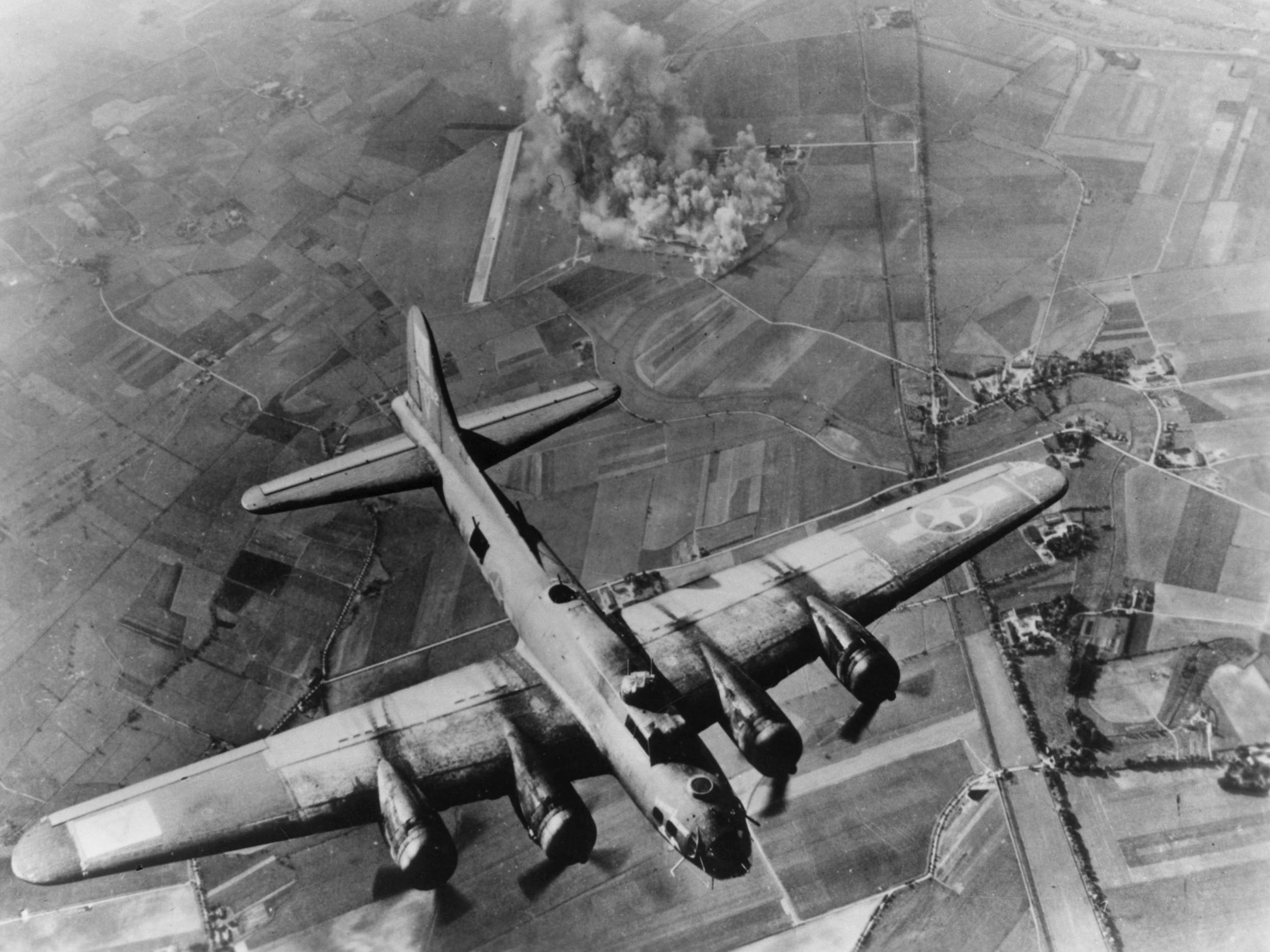 US bomber Memphis Belle captured on its final mission over Germany by William Wyler