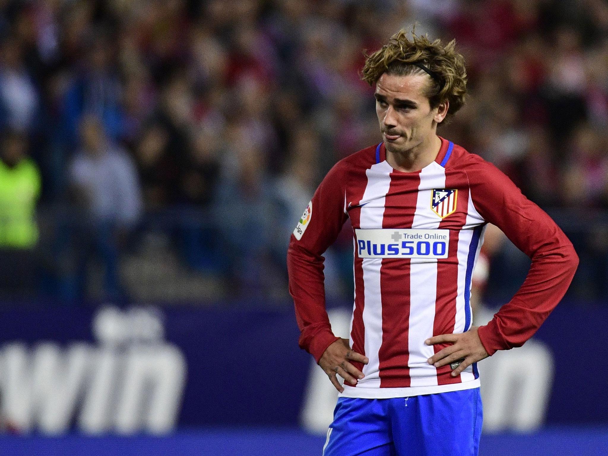 Manchester United are interested in signing Antoine Griezmann this summer