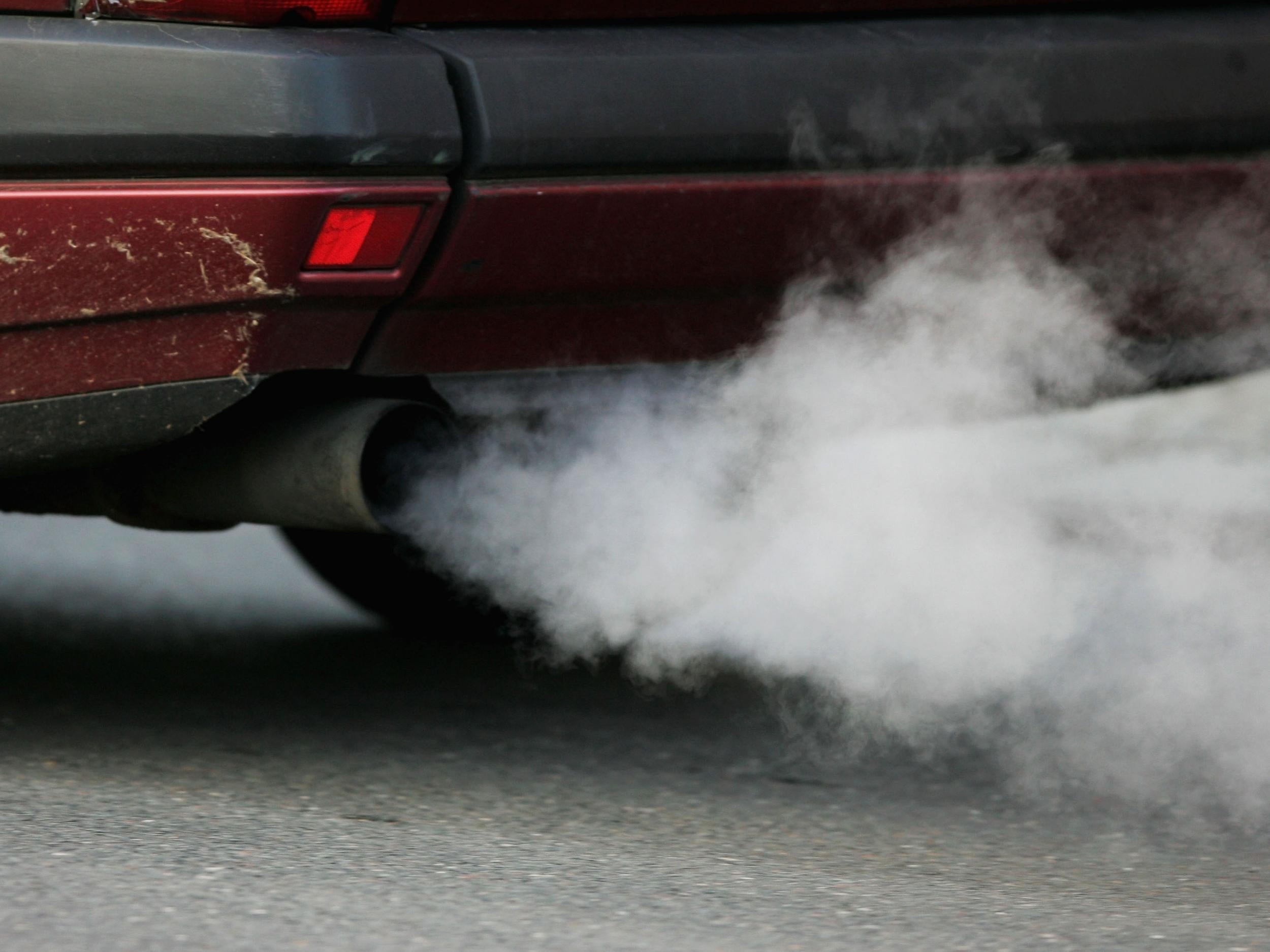 Vehicle exhausts are a major source of the pollution that prematurely ends the lives of 40,000 people a year in Britain