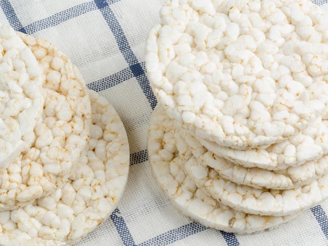 <p>Mark*, de 23 años, ha consumido principalmente galletas de arroz con mantequilla durante la mayor parte de su vida</p>